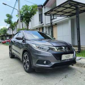 Jual bekas HONDA HRV E CVT 2021,lokasi di Karawang Kab.
