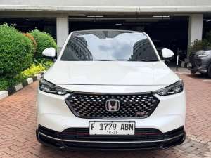 Jual bekas Honda HRV RS 2024 White Putih 2023 Hrv bekas 2025 Jual Cepat Bu banget,lokasi di  