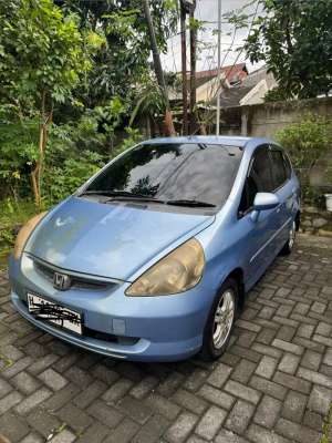 Jual bekas Honda Jazz 2004 Bensin,lokasi di Semarang Kota