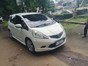 Jual bekas Honda Jazz 2011 Bensin,lokasi di Jakarta Selatan