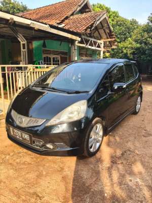 Jual bekas Honda Jazz 2011 Bensin,lokasi di Bogor Kab.