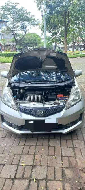 Jual bekas Honda Jazz 2011 Bensin,lokasi di Tangerang Kota