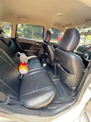 Jual bekas Honda Jazz 2015 Bensin,lokasi di Bogor Kab.