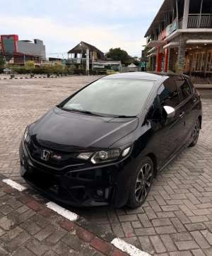 Jual bekas Honda Jazz 2016 AT,lokasi di  