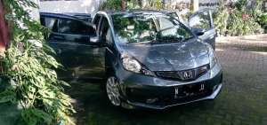 Jual bekas Honda Jazz GE8 RS,lokasi di Malang Kota