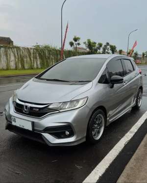 Jual bekas Honda Jazz GK5 1.5RS CVT,lokasi di Sidoarjo  Kab.