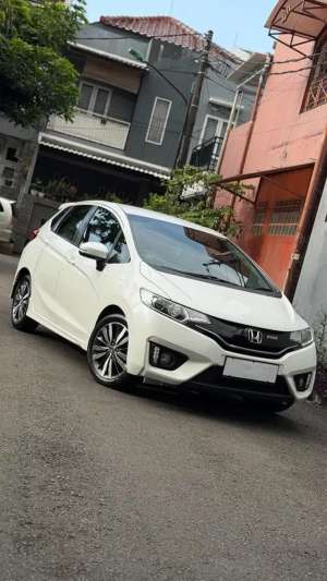 Jual bekas Honda Jazz GK5 2014,lokasi di Jakarta Timur
