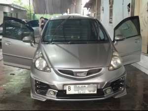 Jual bekas Honda Jazz i-DSI 2006,lokasi di Bekasi Kota