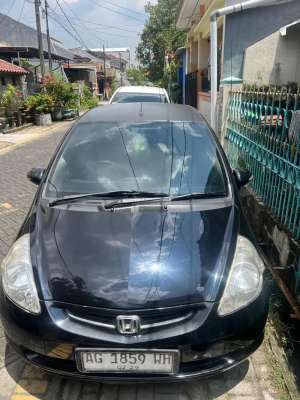Jual bekas Honda jazz idsi 2006 matic,lokasi di  ,Nganjuk Kab.