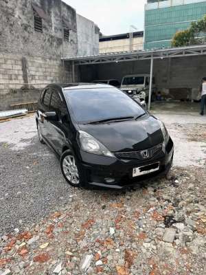 Jual bekas Honda Jazz RS 2014 Km 18rb,lokasi di Jakarta Pusat