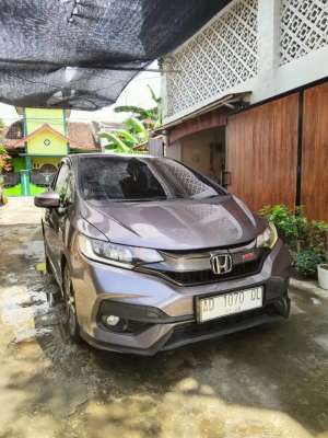 Jual bekas Honda Jazz RS 2018 Matic,lokasi di Sukoharjo Kab.