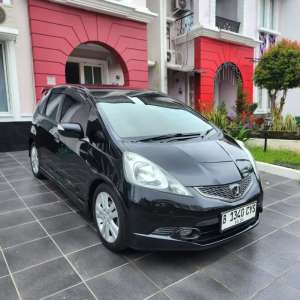 Jual bekas Honda Jazz RS AT 2011,lokasi di Tangerang Kota