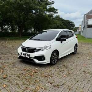 Jual bekas Honda Jazz RS CVT 2020 putih,lokasi di Sidoarjo  Kab.