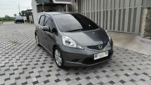 Jual bekas Honda jazz RS Manual 2011full ori low KM,lokasi di  ,Klaten Kab.