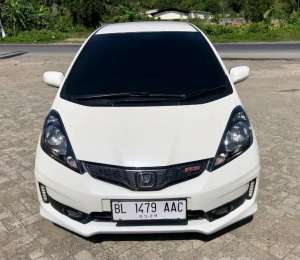 Jual bekas HONDA JAZZ RS MATIC TAHUN 2014,lokasi di Banda Aceh Kota