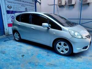 Jual bekas Honda jazz silver,lokasi di Jakarta Timur