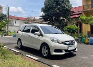 Jual bekas Honda Mobilio 1.5 MT S 20152016 manual prestige rs at,lokasi di Bandung Kota