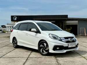 Jual bekas Honda Mobilio 2015 Bensin,lokasi di Jakarta Utara