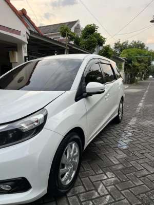 Jual bekas Honda Mobilio 2019 Bensin,lokasi di Surabaya Kota