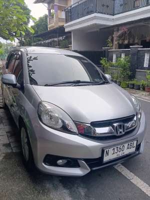 Jual bekas Honda Mobilio E 2014 AT,lokasi di Malang Kota