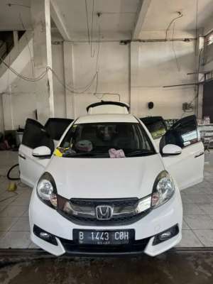 Jual bekas Honda Mobilio E AT 2016,lokasi di Tangerang Selatan Kota