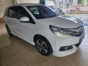 Jual bekas Honda Mobilio E CVT 2021 Putih,lokasi di Jakarta DKI