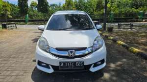 Jual bekas Honda Mobilio E MT 2016,lokasi di Magetan Kab.