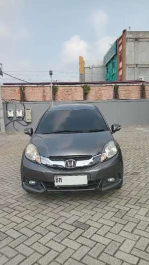 Jual bekas Honda Mobilio tipe E AT Tahun 2014,lokasi di Pekanbaru Kota