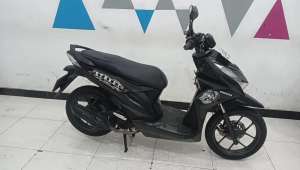 Jual bekas Honda New Beat Street 2023 Dp.1,5jt,lokasi di Semarang Kota