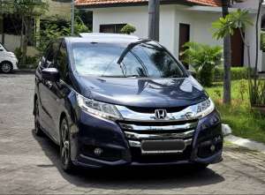 Jual bekas HONDA NEW ODYSSEY 2.4 PRESTIGE ABSOLUTE SUNROOF 2014,lokasi di Surabaya Kota