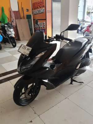 Jual bekas Honda new PCX CBS 160cc 2023 FULL ORISINIL,lokasi di Tangerang Kota