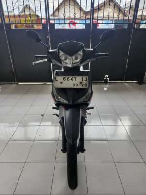 Jual bekas Honda new supra x 125 2019 FI CW km20rb jrg pakai mulus petemon sby,lokasi di Surabaya Kota