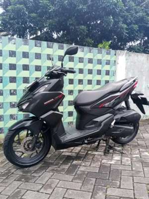 Jual bekas Honda new Vario CBS ISS 160cc 2024,lokasi di Tangerang Kota