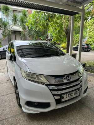Jual bekas Honda Odyssey 2014 Bensin,lokasi di Malang Kota
