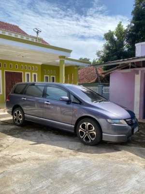 Jual bekas Honda odyssey RB1 AT 2005,lokasi di Purwakarta Kab.