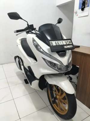 Jual bekas HONDA PCX 150 2019 SS LENGKAP PJK PANJANG 03-2027,lokasi di Jakarta Timur