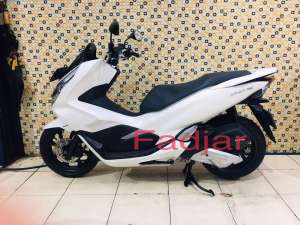Jual bekas honda pcx 150 Abs Tahun 2018,lokasi di Tangerang Kota