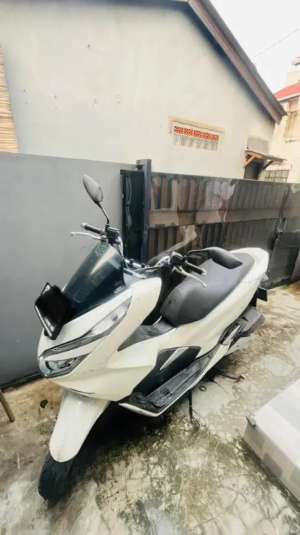 Jual bekas Honda PCX 150 CBS 2019,lokasi di Jakarta Timur