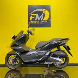 Jual bekas Honda PCX 160 2022 Full Orisinil joss istimewa,lokasi di Depok Kota
