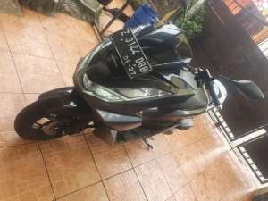 Jual bekas Honda PCX 160 2022 Grey,lokasi di Bandung Kota