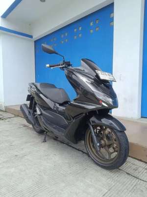 Jual bekas Honda PCX 160 abs 2023 mulus,lokasi di Bandung Kota