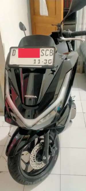 Jual bekas honda pcx 160 cbs,lokasi di Bandung Kab.