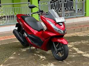 Jual bekas HONDA PCX 160 CBS 2023,lokasi di Ciamis Kab.