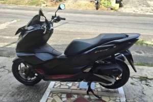 Jual bekas Honda PCX 160 CBS Tahun 2022 Bisa Nego tipis,lokasi di  ,Pematangsiantar Kota