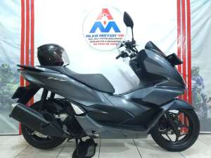 Jual bekas HONDA PCX 160 CBS TH 2022 SUPER GRESS LOW KM 12K MULUS LIKE NEW,lokasi di Jakarta Selatan