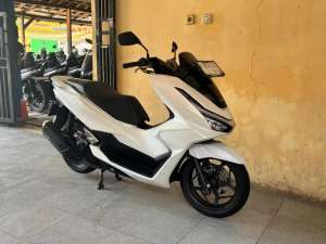 Jual bekas HONDA PCX 160 KEYLESS TH 2025,lokasi di  