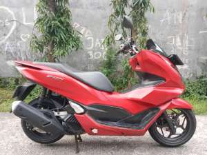 Jual bekas Honda PCX 160 th 2022 DP cuma 1 jt aja,lokasi di Depok Kota