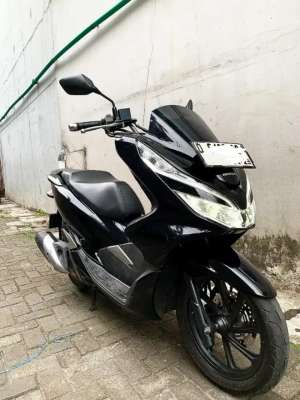 Jual bekas Honda PCX ABS tahun 2019 Ex wanita Bdg kota setangan mulus,lokasi di Cimahi Kota