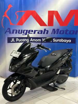 Jual bekas Honda Pcx Cbs 110cc Tahun 2023 Km 4Rb Anugerah Motor Pucang,lokasi di Surabaya Kota
