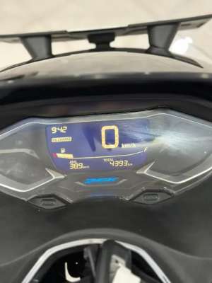 Jual bekas Honda Pcx Cbs 160cc Th 2023 Km 4Rb Anugerah Motor Pucang,lokasi di Sidoarjo  Kab.